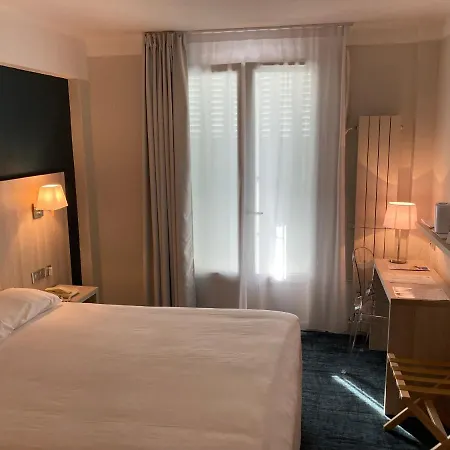 Christina Hotel Lourdes