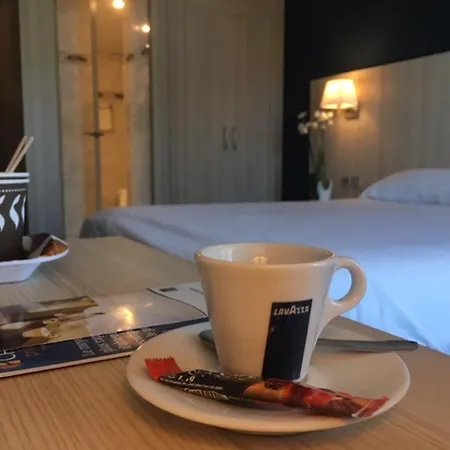 Ξενοδοχείο Christina Λούρδη