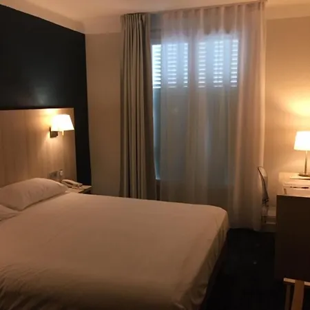 Ξενοδοχείο Christina 3*