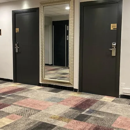 Christina Ξενοδοχείο Λούρδη