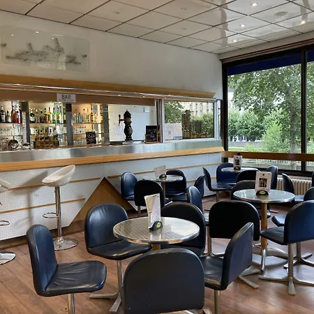 Christina Ξενοδοχείο 3*