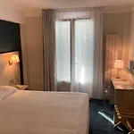 Christina Hotel Lourdes
