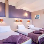 Christina Hotel 3*