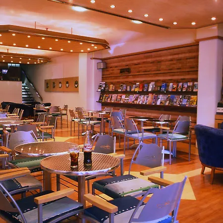Christina Hotel 3*